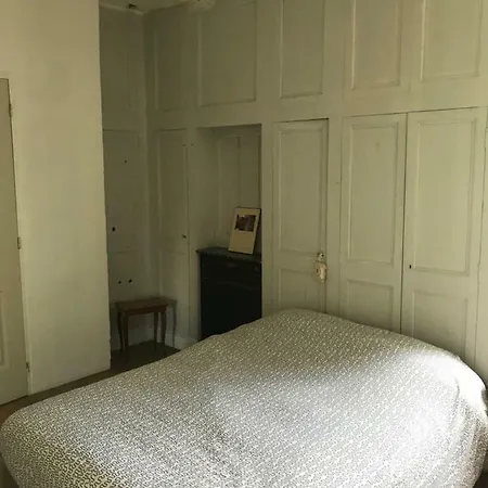 Le Chateau Des Roques Saint-Ouen-de-Thouberville